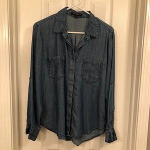 Velvet Heart Size Large Long sleeve Denim Shirt